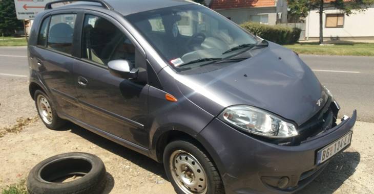 Chery Ego havarisani automobil