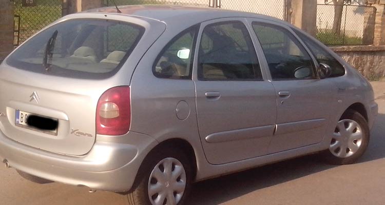 otkupljeni polovni automobil citroen xsara picasso 1.6 HDI 2001. godište