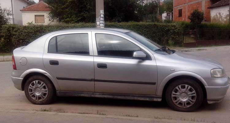 otkup astra g
