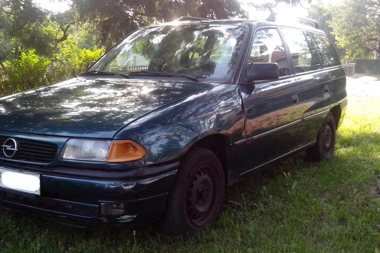 otkupljeni opel astra F karavan