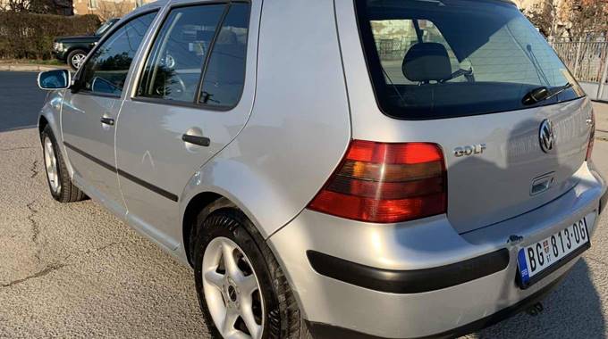 Polovni automobil VW Golf 4