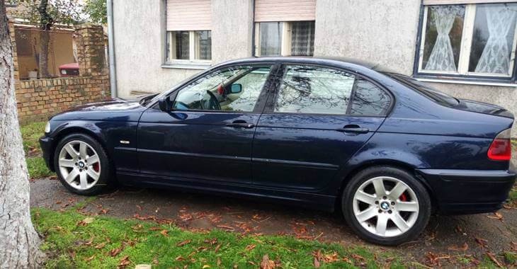 levi bočni prikaz crnog automobila bmw 3